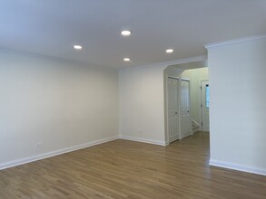 4552 Opal Dr in Hoffman Estates, IL - Building Photo - Building Photo