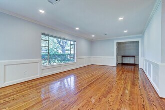 4515 Oakshire Dr in Houston, TX - Building Photo - Building Photo