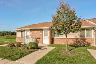 Clay Meadows in Fayette, OH - Building Photo - Building Photo