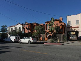 1401-1405 N Edgemont St in Los Angeles, CA - Building Photo