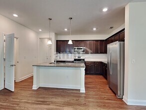 2951 Hill Valley Ln in Jacksonville, FL - Building Photo - Building Photo