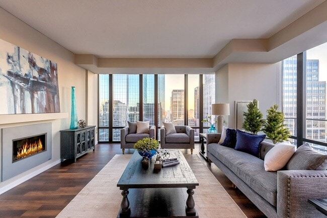 NIC on 5th in Minneapolis, MN - Foto de edificio - Building Photo