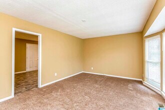 5849 Janet Dr in Trussville, AL - Building Photo - Building Photo