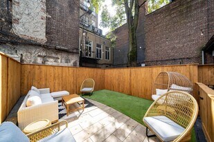 235 Bloomfield St in Hoboken, NJ - Building Photo