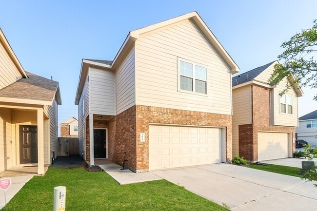 property at 2618 Bouvardia Wy