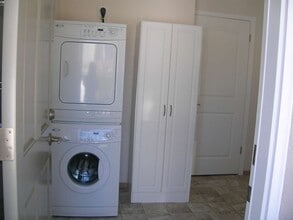 936 Alice Ln in Menlo Park, CA - Building Photo - Building Photo