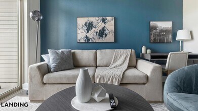 1900 Airport Commerce Dr, Unit 2219 in Austin, TX - Foto de edificio - Building Photo