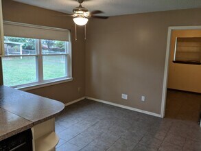 1301 S Sidney Ave in Russellville, AR - Building Photo - Building Photo