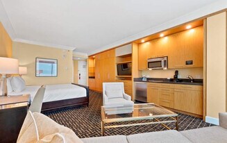 2000 Fashion Show Dr, Unit SI ID1509616P in Las Vegas, NV - Building Photo