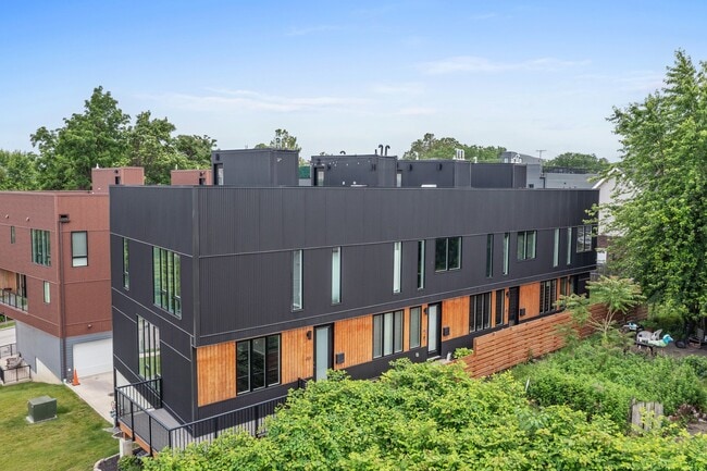 property at 416 Jefferson Ave