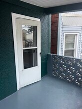 271 Claremont Ave in Jersey City, NJ - Foto de edificio - Building Photo
