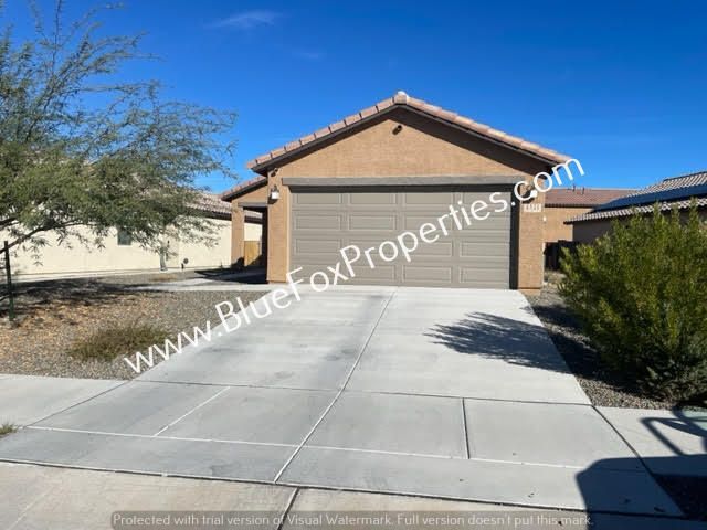 4521 S Sunrise Bluff Way in Tucson, AZ - Building Photo