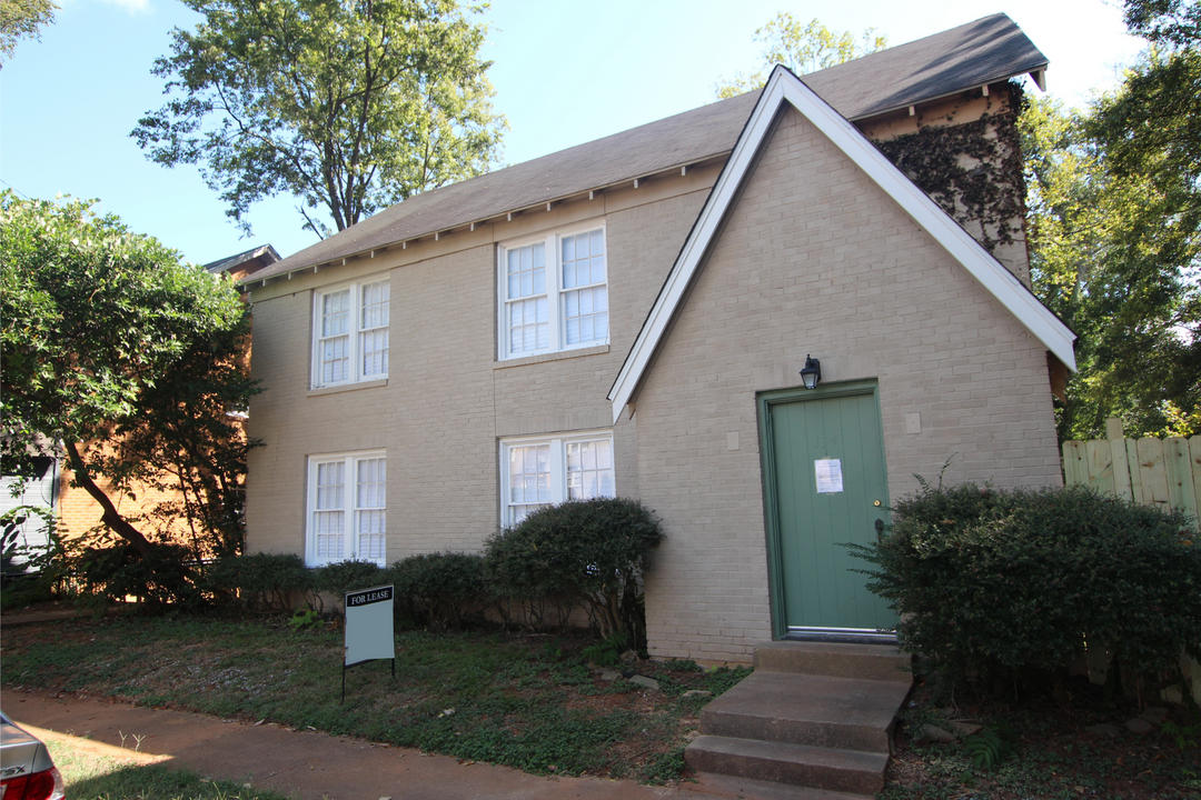 134 Rowland Pl in Tyler, TX - Foto de edificio