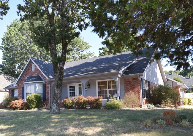 property at 3900 Bristol Ln