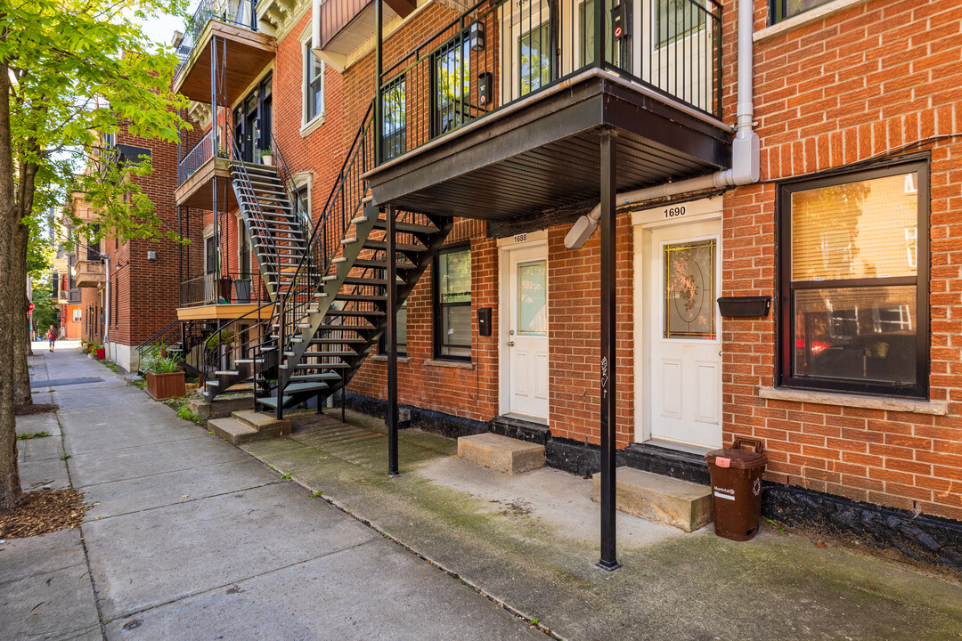 1680-1690 De Champlain Rue in Montréal, QC - Building Photo