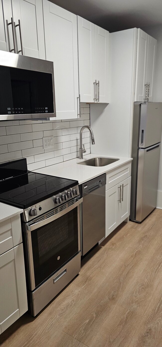 53 Joy St, Unit 1 in Boston, MA - Building Photo - Building Photo
