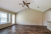 4407 Monteith Dr in Spring, TX - Building Photo - Building Photo