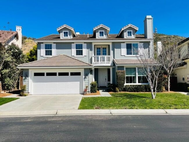 1574 Glencrest Dr in San Marcos, CA - Building Photo - Building Photo