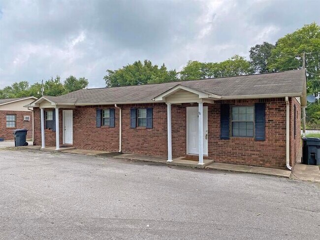 property at 3-403 Thompsonville Ln