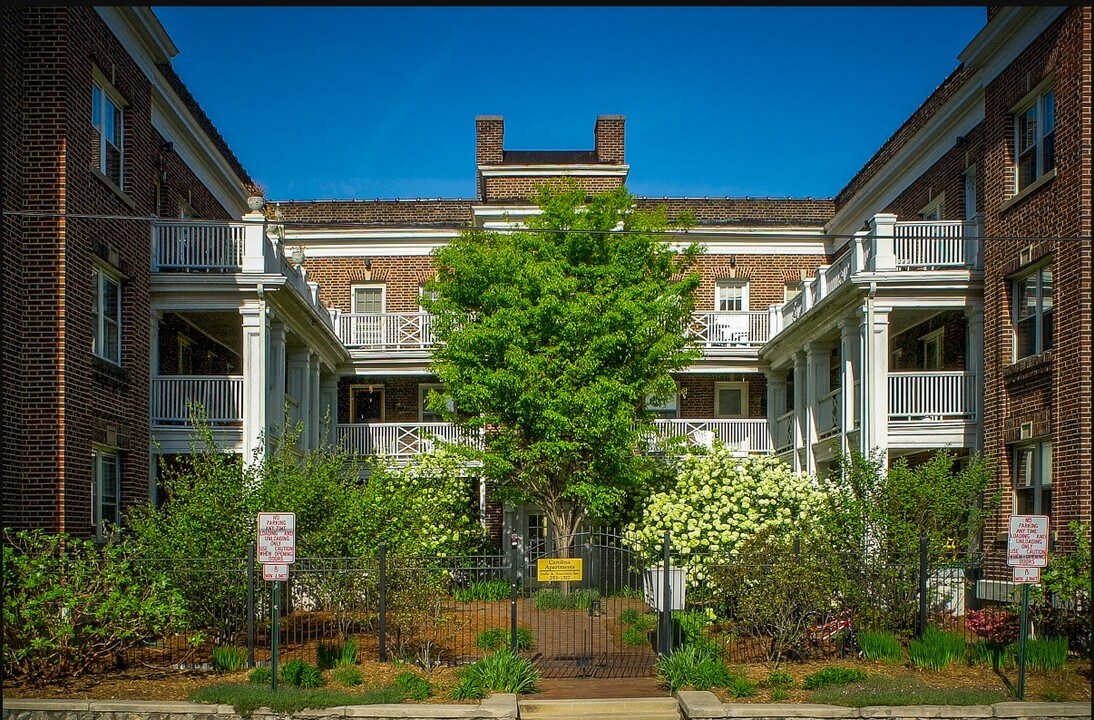 Carolina Apartments in Asheville, NC - Foto de edificio