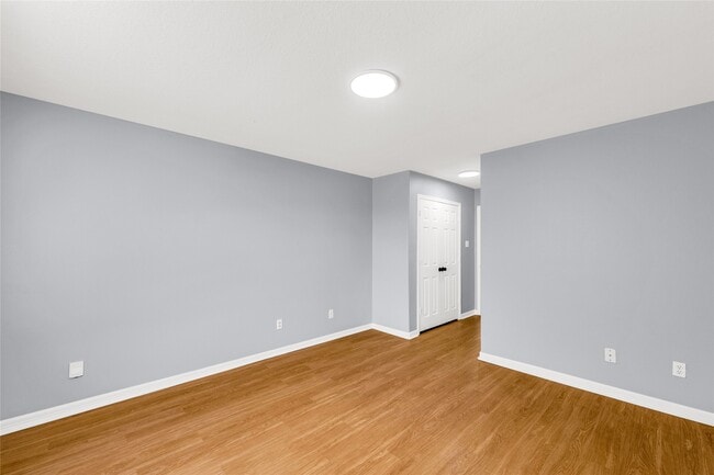 property at 4640 Knoxville St