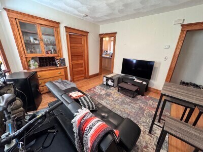 96 Conwell Ave, Unit 1 in Somerville, MA - Building Photo - Building Photo