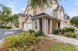 2045 Erving Cir in Ocoee, FL - Building Photo