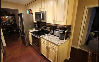 3200 Keene Park Dr in Largo, FL - Building Photo - Building Photo