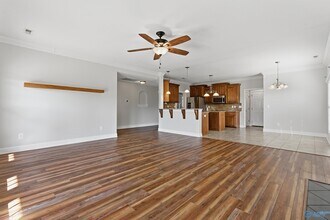 7518 Parktrace Ln SE in Owens Cross Roads, AL - Building Photo - Building Photo