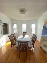 58 Aspinwall Ave in Brookline, MA - Building Photo - Building Photo