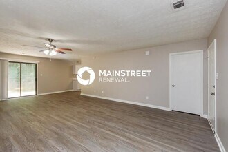 4585 Old Lake Dr in Decatur, GA - Building Photo - Building Photo
