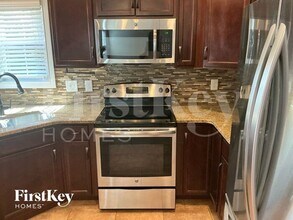 104 Irishman Way in Clarksville, TN - Building Photo - Building Photo
