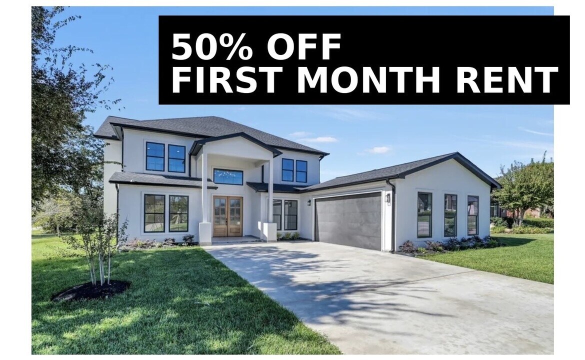 49 Winterhaven Ln in Montgomery, TX - Building Photo