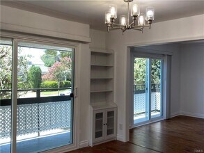 4534 Vista Del Monte Ave in Los Angeles, CA - Building Photo - Building Photo