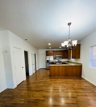 1918 Kelly Ave, Unit 5 in Ramona, CA - Building Photo - Building Photo