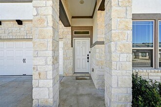 12613 Stanford Dr in Austin, TX - Building Photo - Building Photo