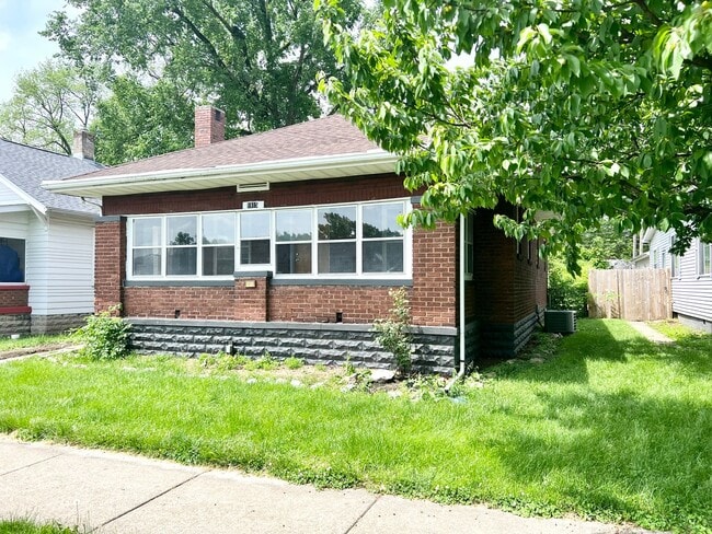 1915 S 9th St in Terre Haute, IN - Building Photo - Building Photo
