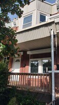 1424 N 62nd St in Philadelphia, PA - Building Photo