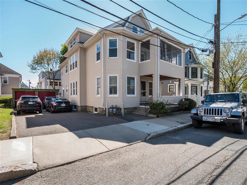 54 Upland Rd in Somerville, MA - Foto de edificio