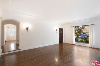 6329 W 6th St in Los Angeles, CA - Building Photo - Building Photo