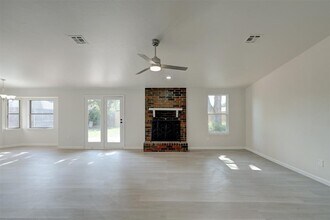 11601 Matthews Ave in Oklahoma City, OK - Building Photo - Building Photo