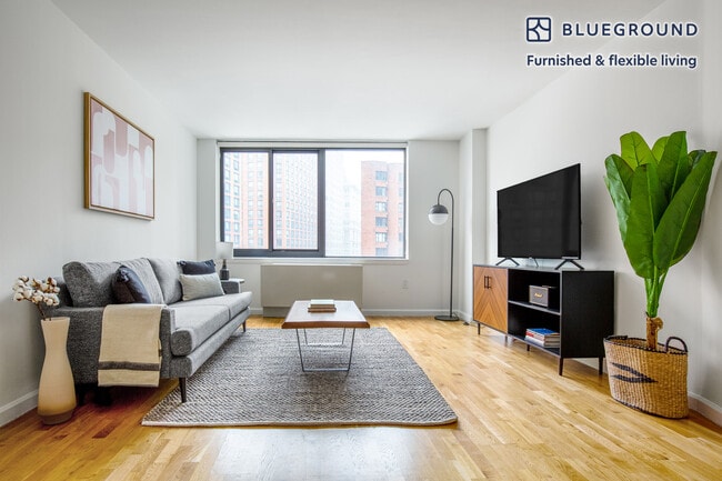 1 Union Square South