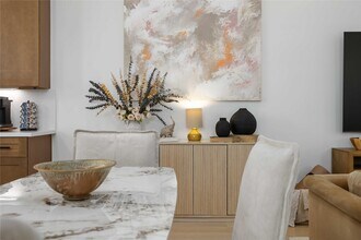 3028 Lamar St in Houston, TX - Building Photo - Building Photo