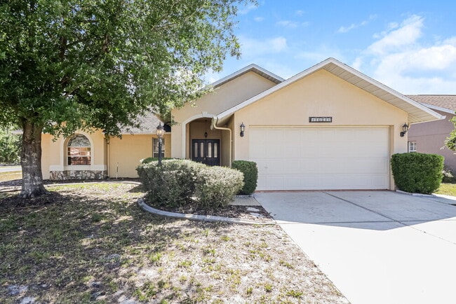 property at 4654 Murcross Ln