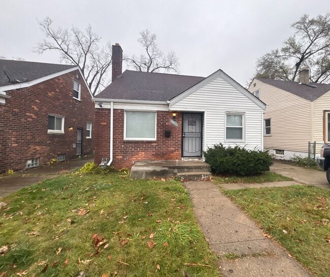 property at 19467 Rutherford St