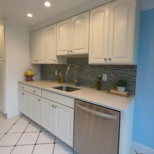 6 Church Ln, Unit L in Valley Cottage, NY - Foto de edificio - Building Photo