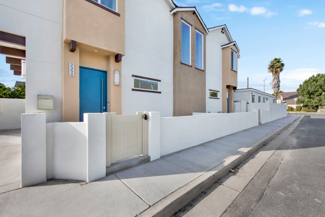 property at 2354 E Poppy St