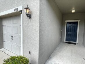 9768 Pembrooke Pines Dr in Sun City Center, FL - Building Photo - Building Photo