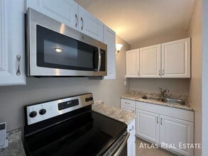 3451 N Flowing Wells Rd in Tucson, AZ - Building Photo - Building Photo