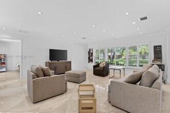 2701 NW 107th Ave in Coral Springs, FL - Building Photo - Building Photo